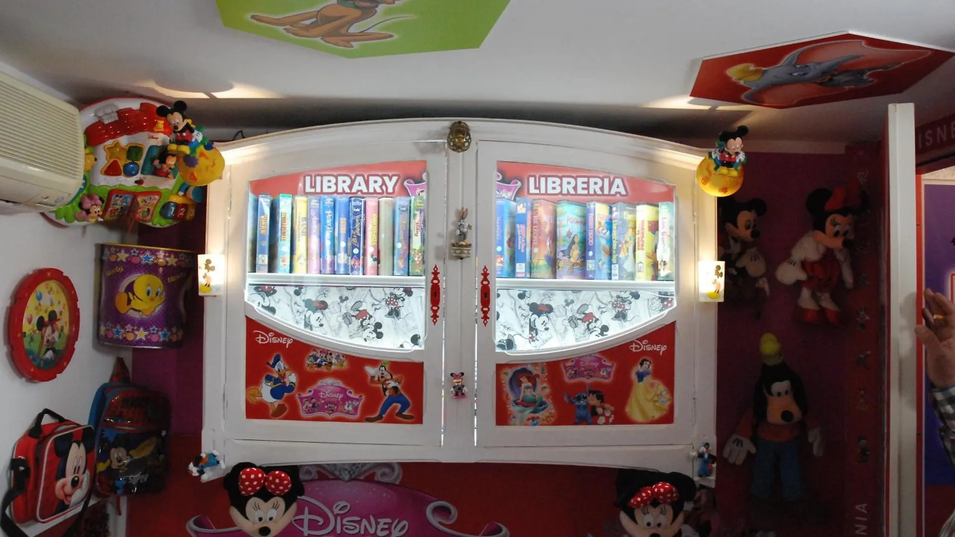 Disney Family Airport Catania City Guest house