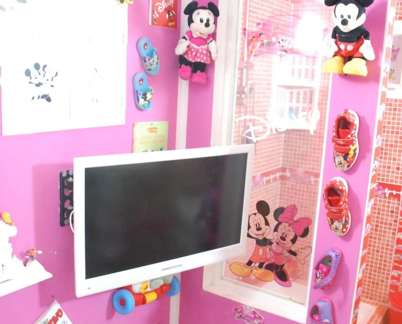 Disney Family Airport Catania City Guest house